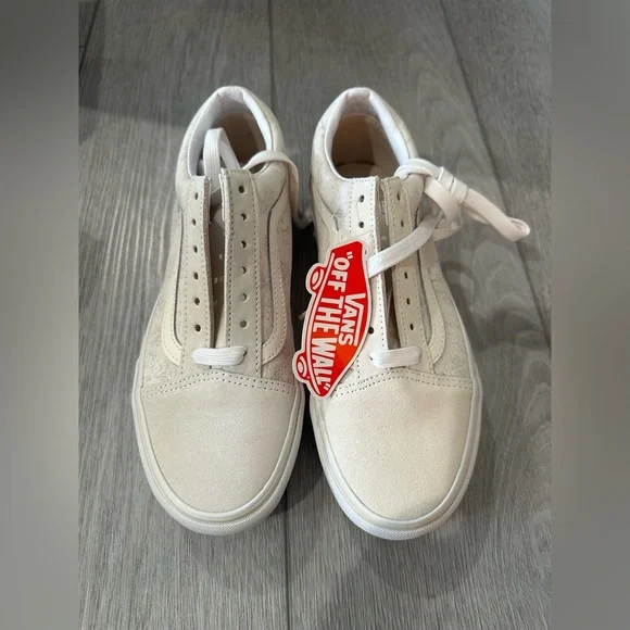 Vans Old Skool Platform Tonal Floral Sneakers - Picture 6 of 9